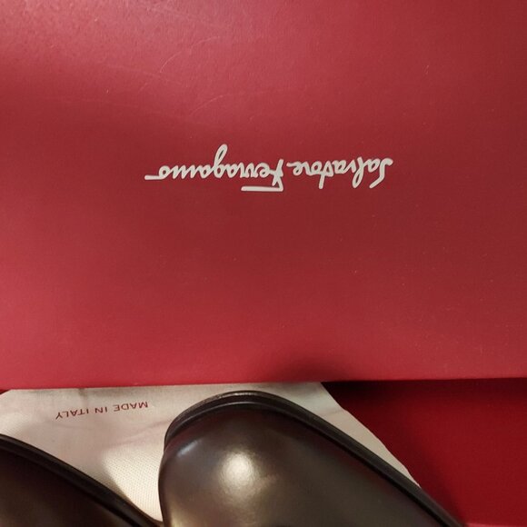 Salvatore Ferragamo Mens Shoes size 10 1/2
